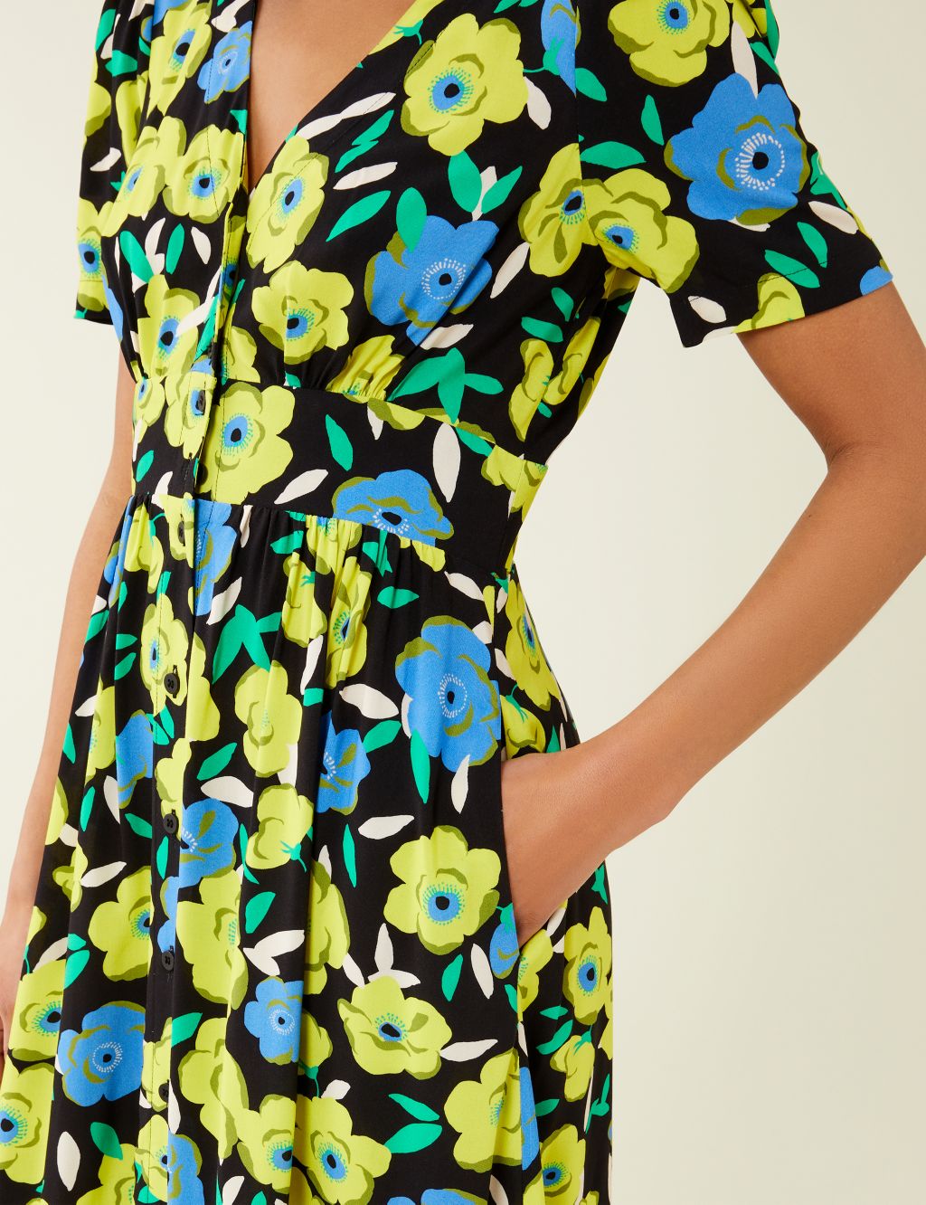 Floral V-Neck Button Front Midi Tea Dress image 4