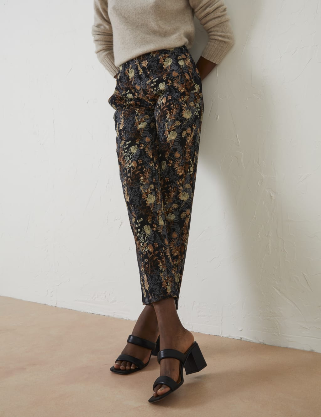 Floral Jacquard Side Zip Slim Fit Trousers image 3