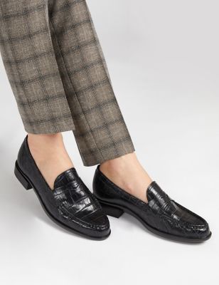 Jones Bootmaker Womens Leather Flat Loafers - 7 - Black, Black