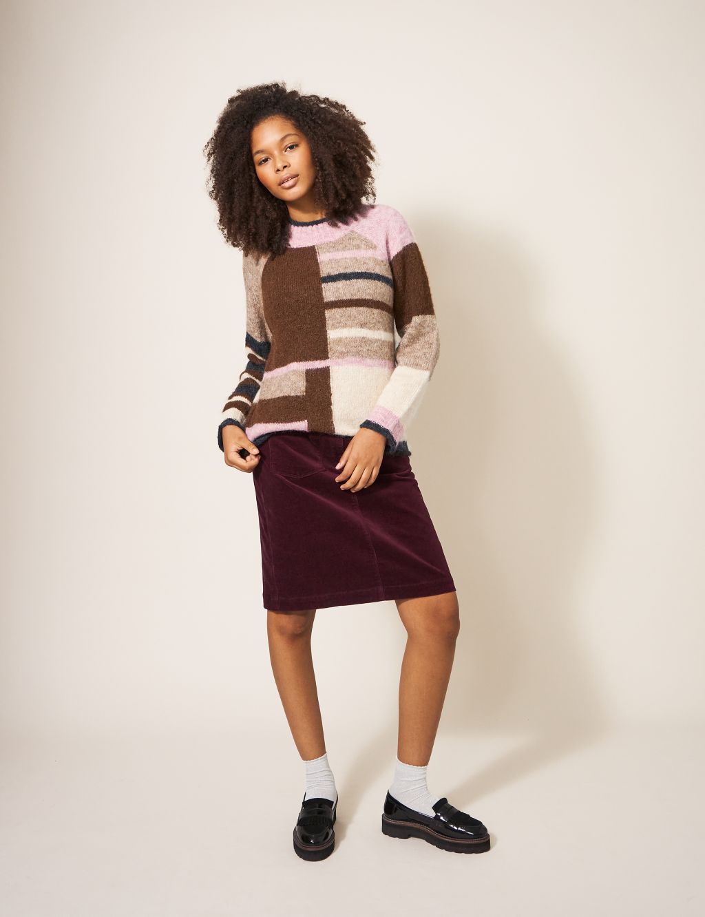 Colour Block Crew Neck Jumper with Wool image 4