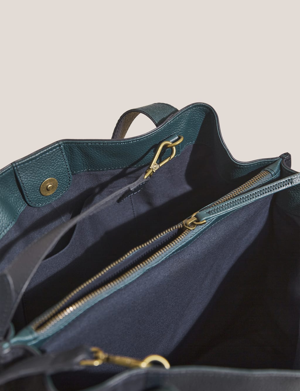 Leather Tote Bag image 4
