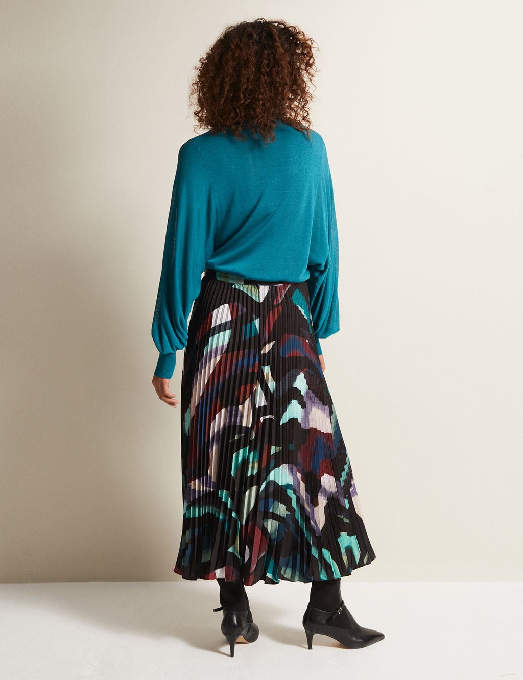 Printed Pleated Midaxi Skirt image 3