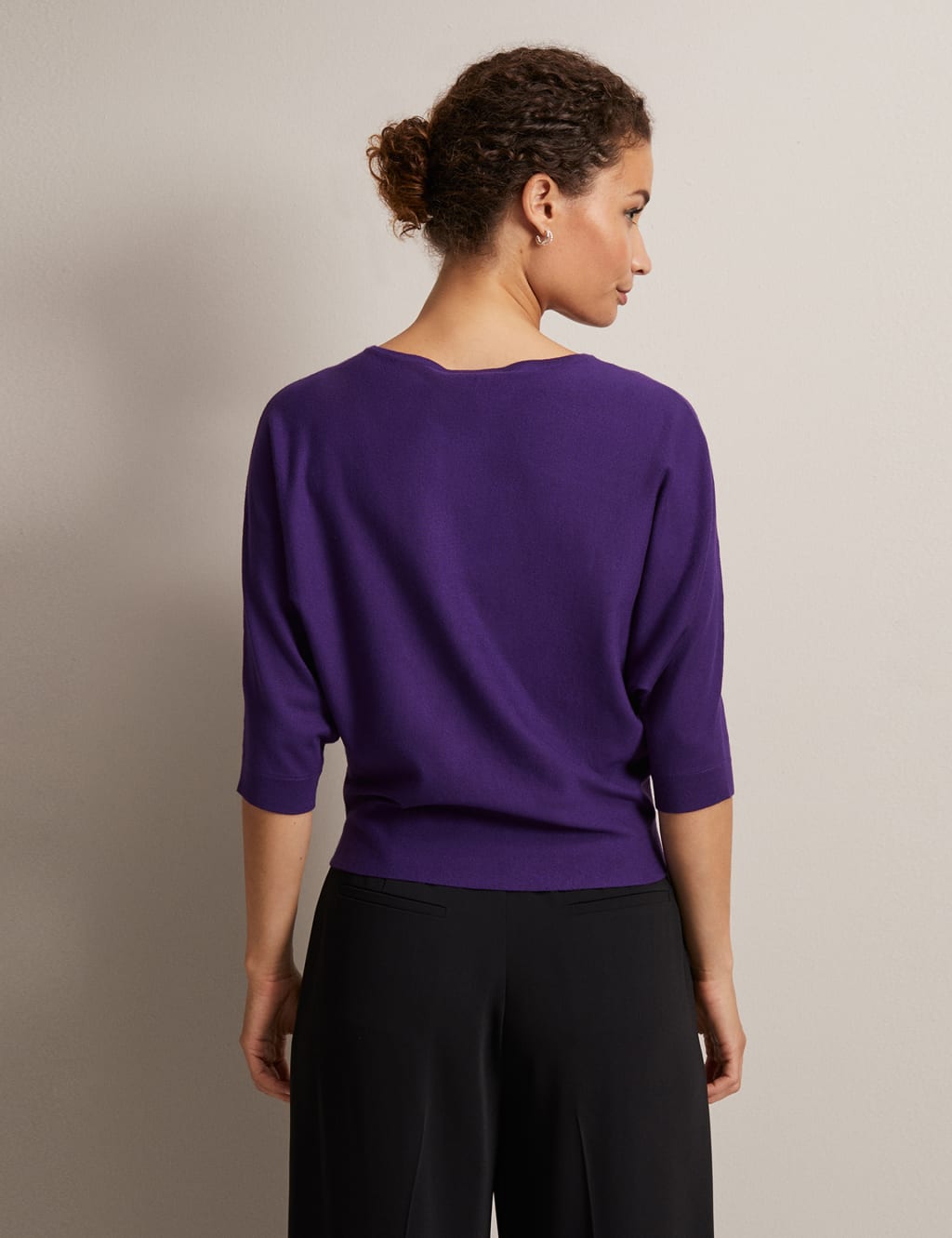 Round Neck Batwing Sleeve Jumper image 3