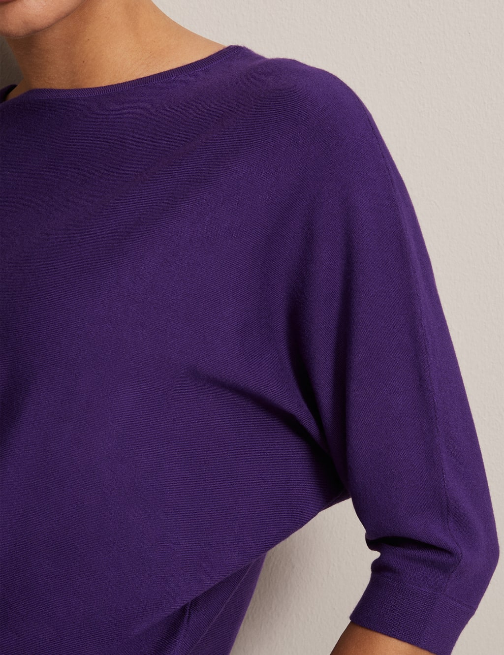Round Neck Batwing Sleeve Jumper image 5