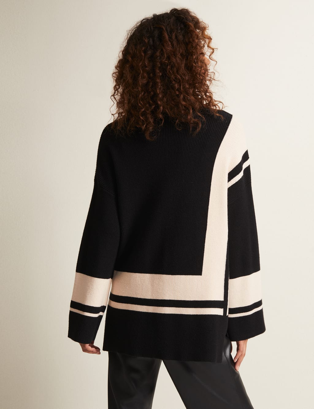 Striped Ribbed Round Neck Relaxed Jumper image 3