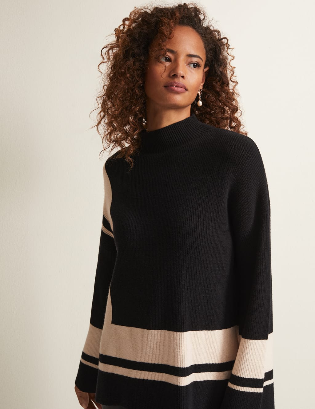 Striped Ribbed Round Neck Relaxed Jumper image 5