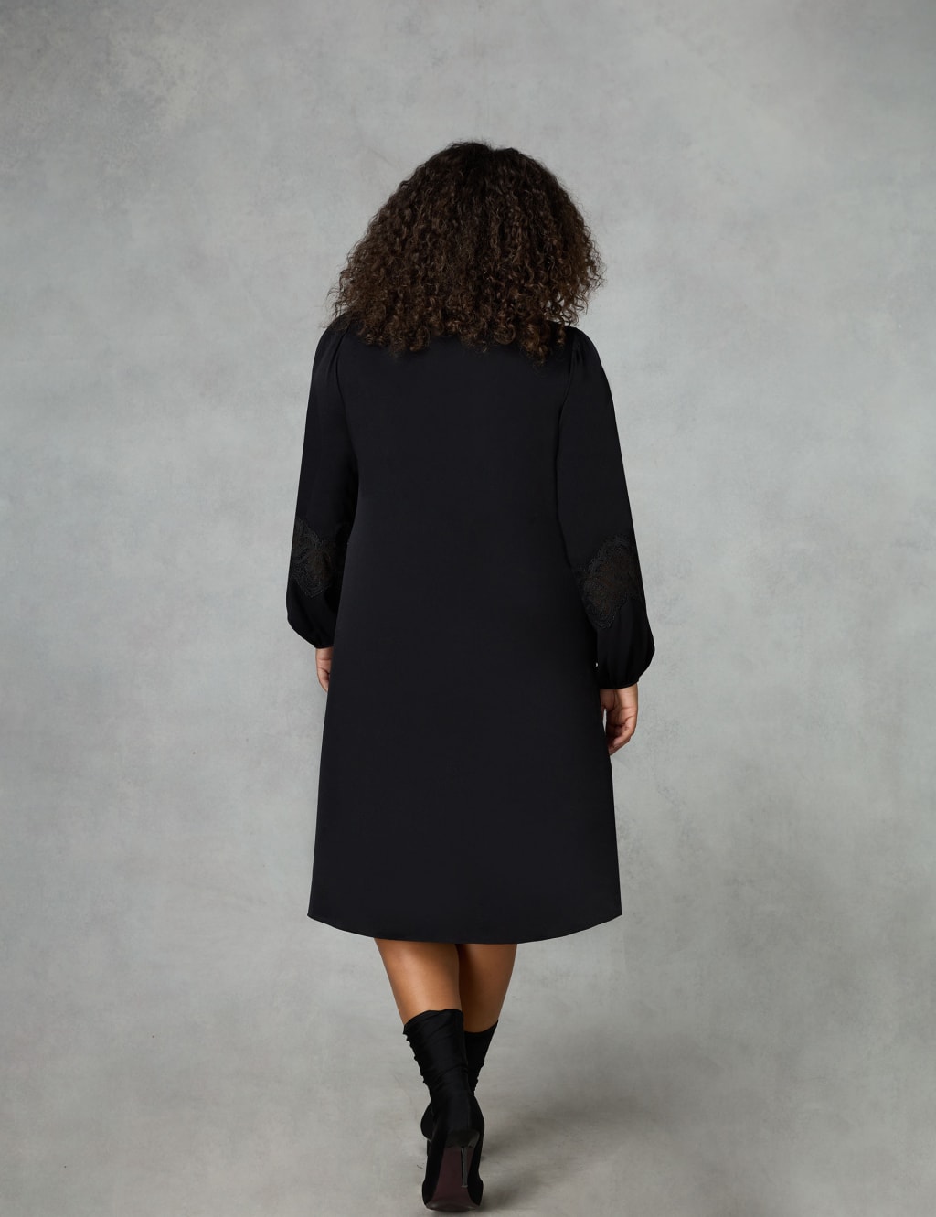 V-Neck Lace Insert Knee Length Shift Dress image 3