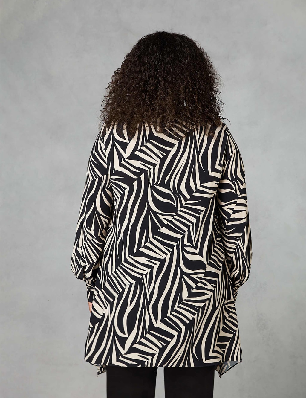 Printed Collared Relaxed Shirt image 3
