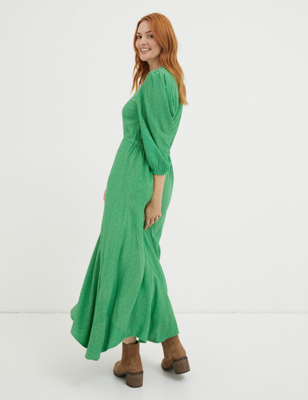 Textured V-Neck Midaxi Skater Dress image 3