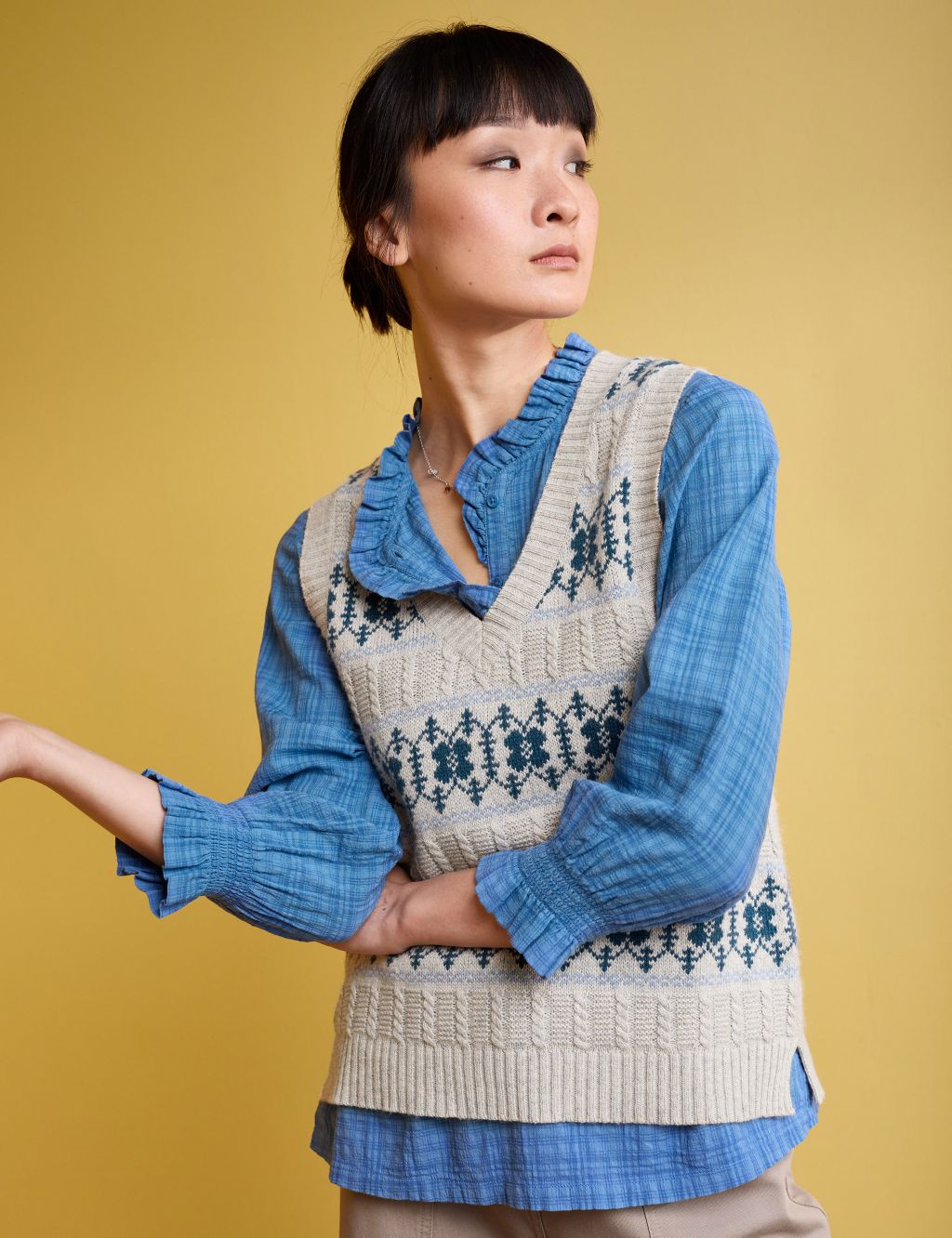 Organic Cotton Blend Patterned Knitted Vest image 4