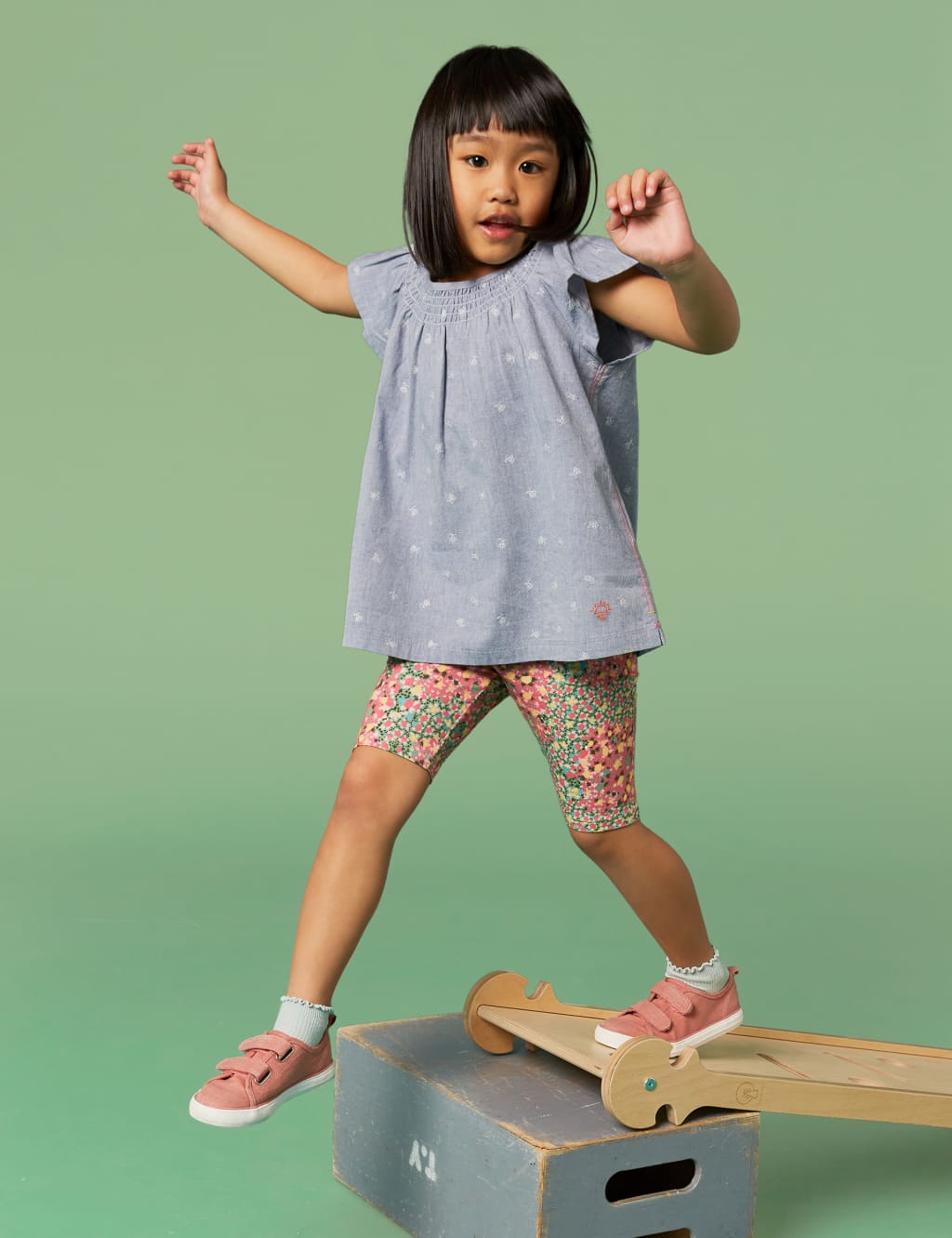 Pure Cotton Bee Embroidered Top (3-10 Yrs) image 4