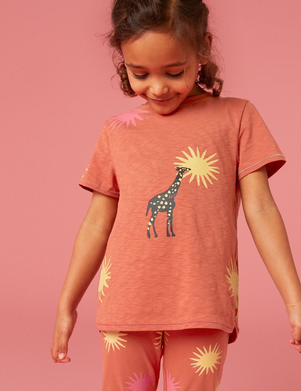 Pure Cotton Giraffe Print T-Shirt (3-10 Yrs) image 1