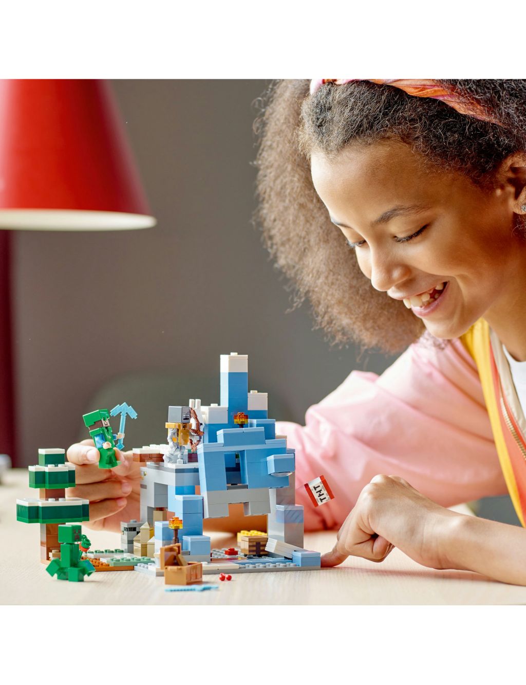 LEGO Minecraft The Frozen Peaks Toy Set (8+ Yrs) image 5
