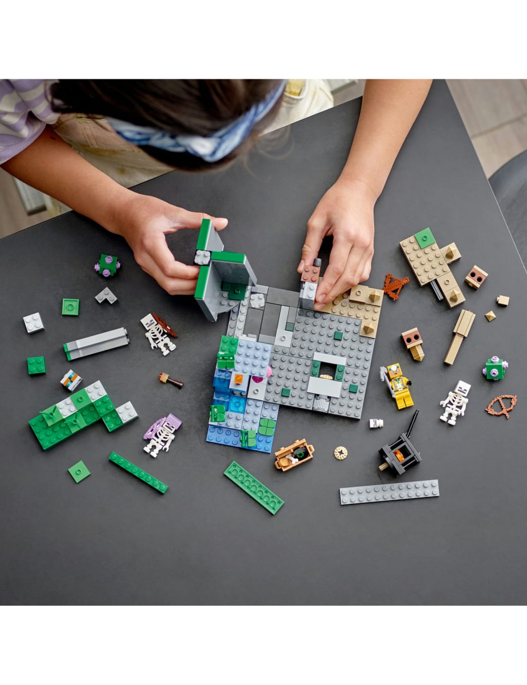 LEGO® Minecraft® The Skeleton Dungeon (8+ Yrs) image 4