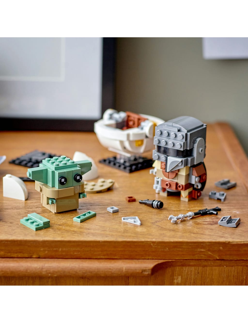 LEGO® BrickHeadz™ Star Wars™ The Mandalorian™ & The Child  (10+ Yrs) image 2