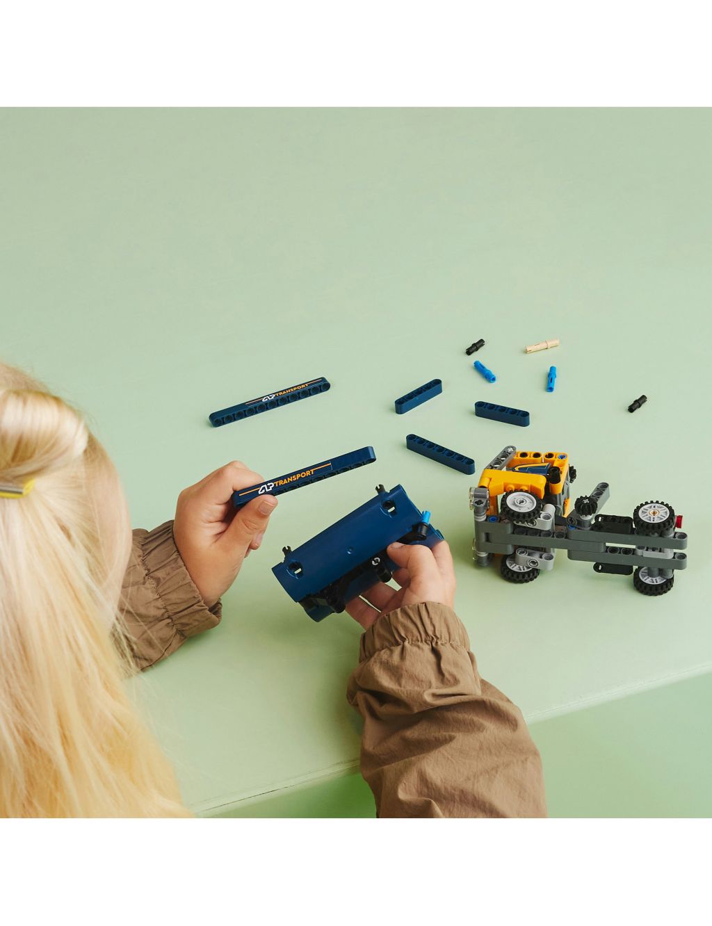 LEGO Technic Dump Truck & Excavator 2in1 Set (7+ Yrs) image 4