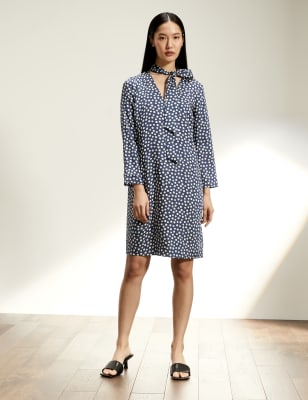 

JAEGER Womens Polka Dot Tie Neck Mini Shift Dress - Navy, Navy