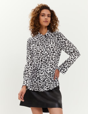 

JAEGER Womens Pure Silk Animal Print Long Sleeve Shirt - White/Black, White/Black