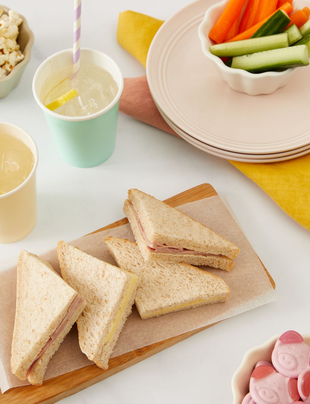 Kids Sandwich Platter (16 Pieces)