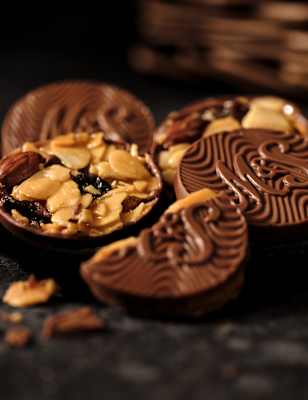 m and s wedding hats