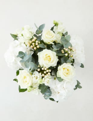 m and s xmas flowers
