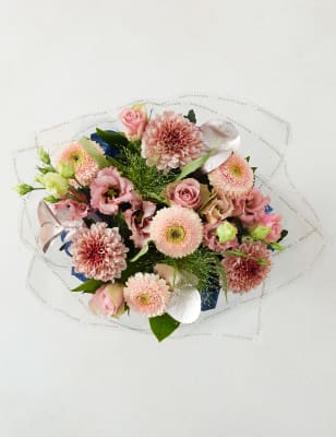 m and s xmas flowers