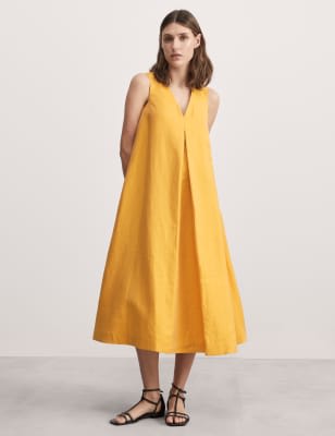 Linen Rich V-Neck Midi Swing Dress