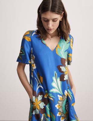 Printed V-Neck Midi Shift Dress