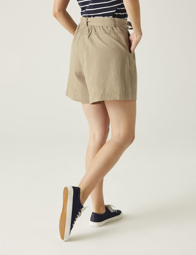 Sabela Cotton Rich Paperbag Shorts with Linen 4 of 5