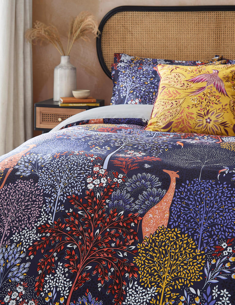 Sateen Giraffes Sanctuary Bedding Set 3 of 4