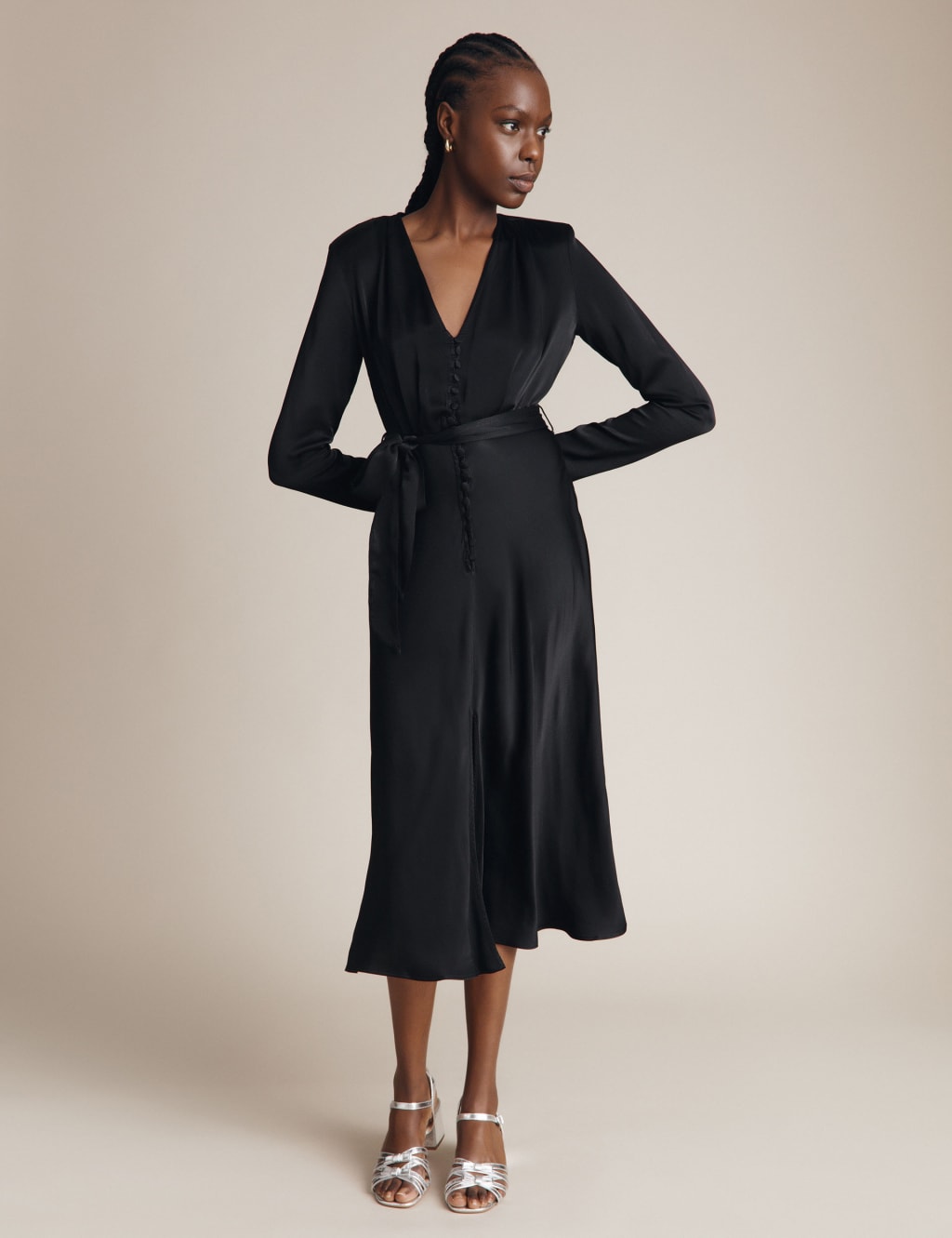 Black dress with tie waist cheap