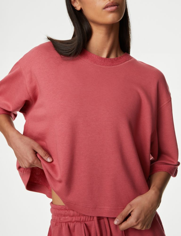 Scoop Neck Relaxed T-Shirt with Cotton 5 of 7