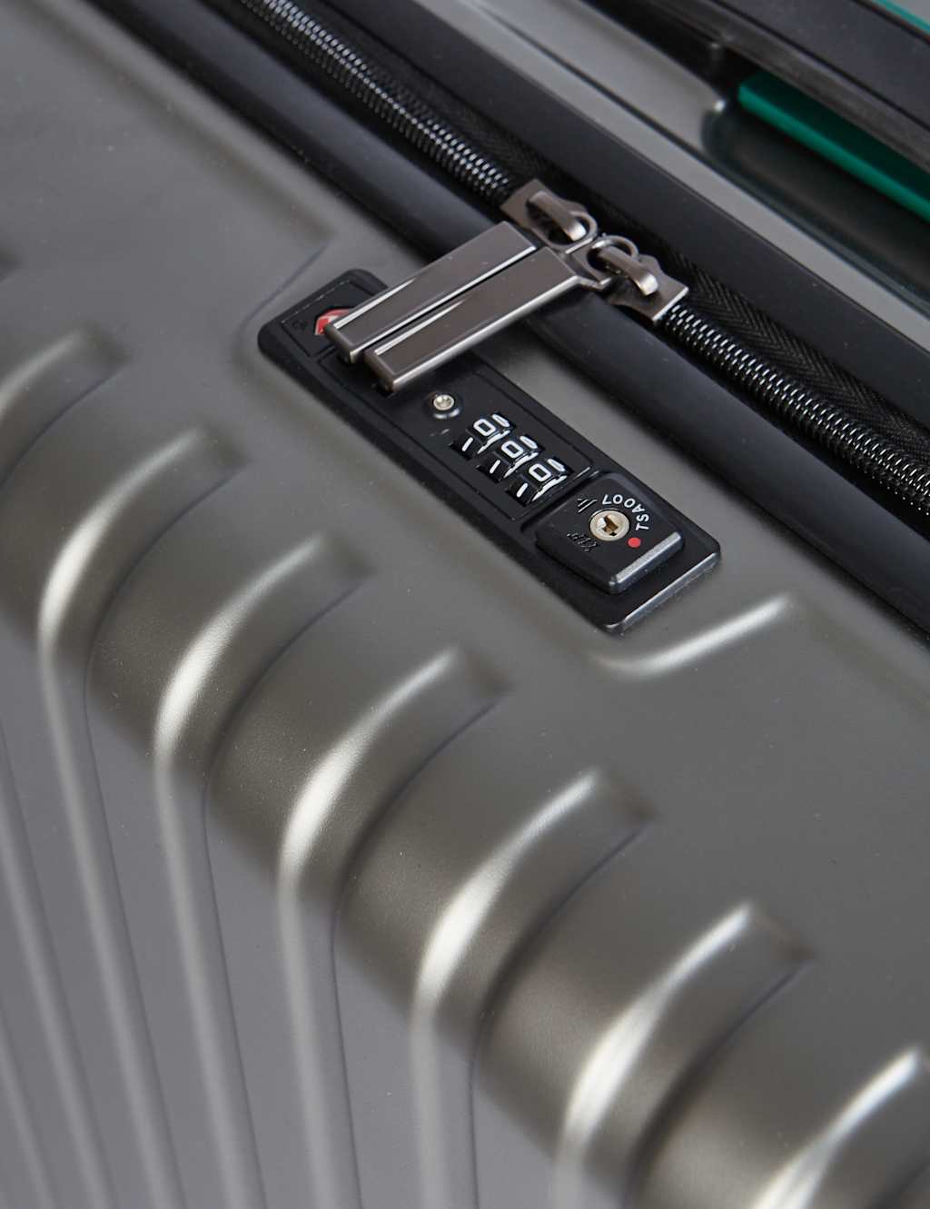 Scorpio 4 Wheel Hard Shell Large Suitcase M&S Collection M&S