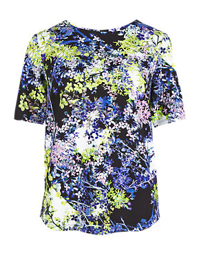 Scuba Floral Shell Top Image 2 of 4