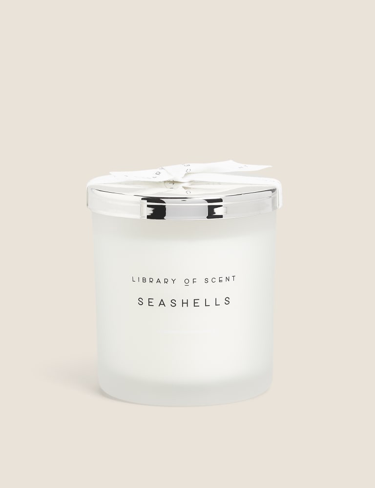 Seashells Scented Candle 1 of 3