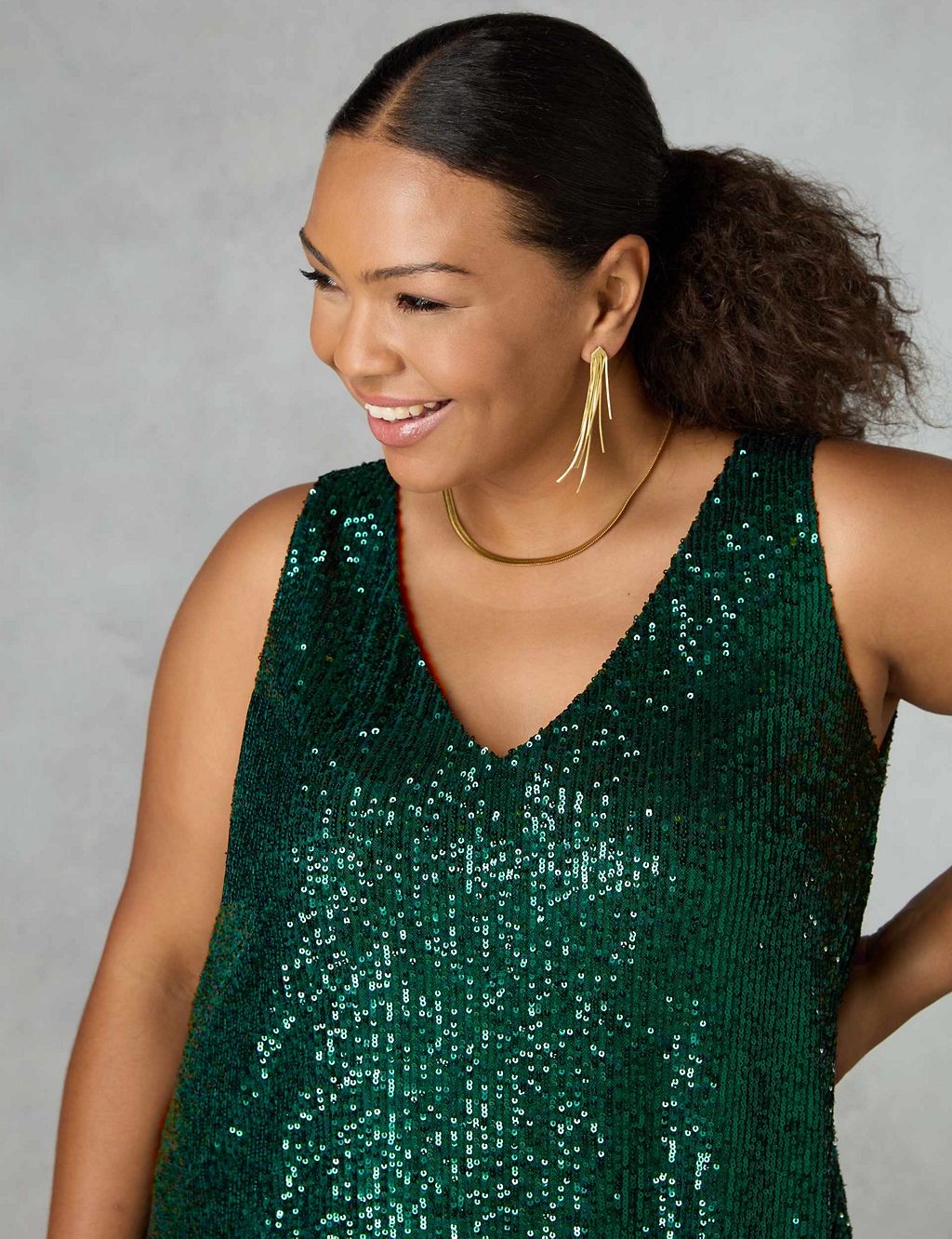 Sequin V-Neck Relaxed Vest Top 3 of 3
