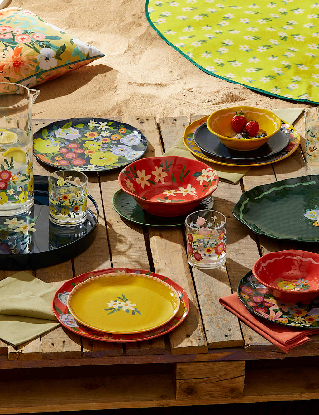 Set Of 4 Expressive Floral Picnic Cereal Bowls 6 of 7