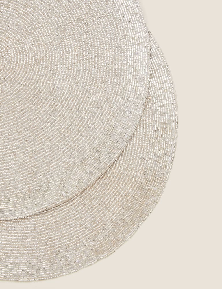 Silver beaded shop placemats and coasters