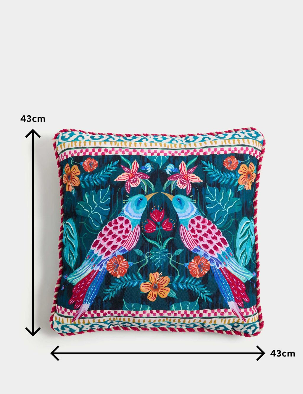Set of 2 Bird Print Outdoor Cushions 5 of 7