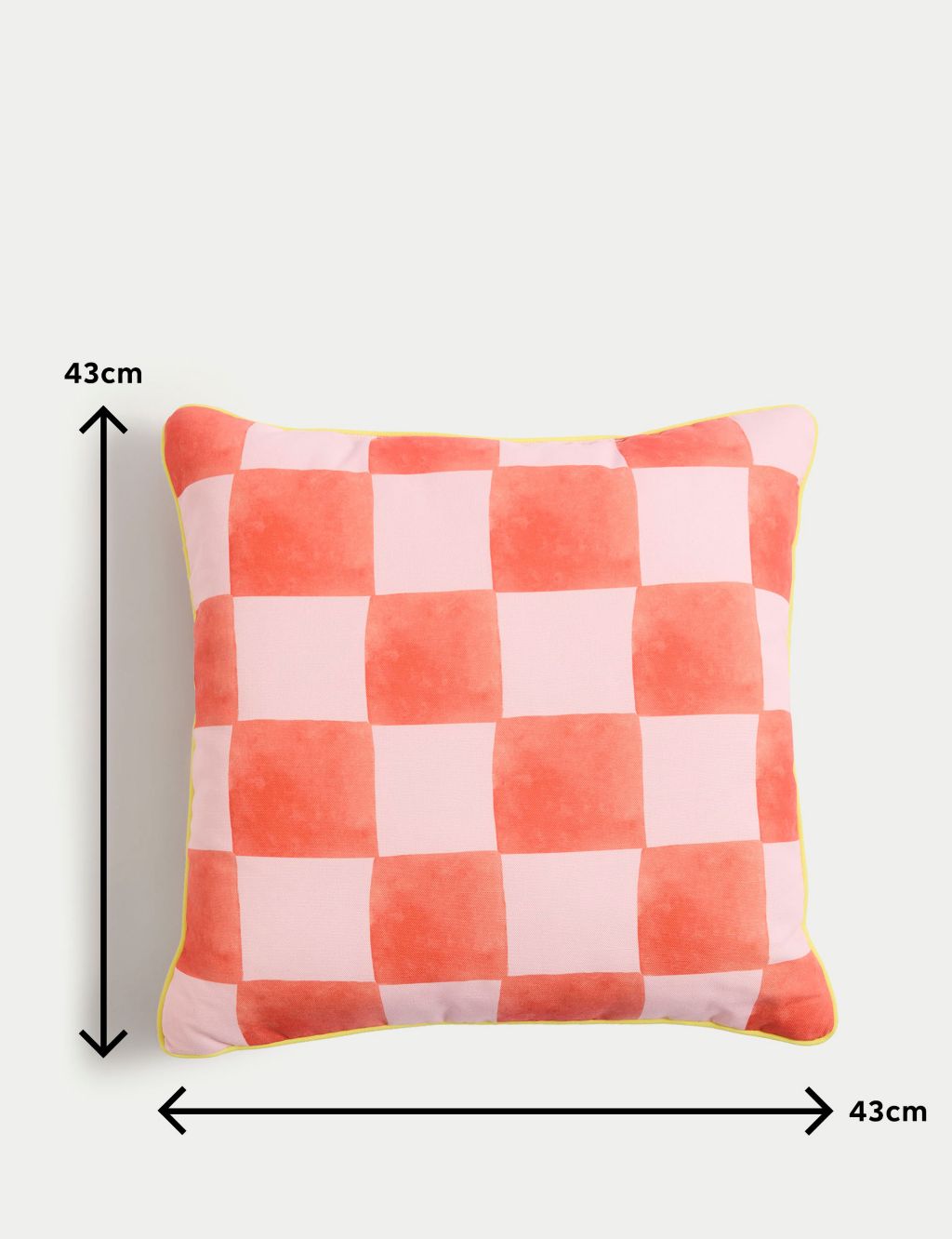 Set of 2 Coral & Checked Outdoor Cushions 6 of 10