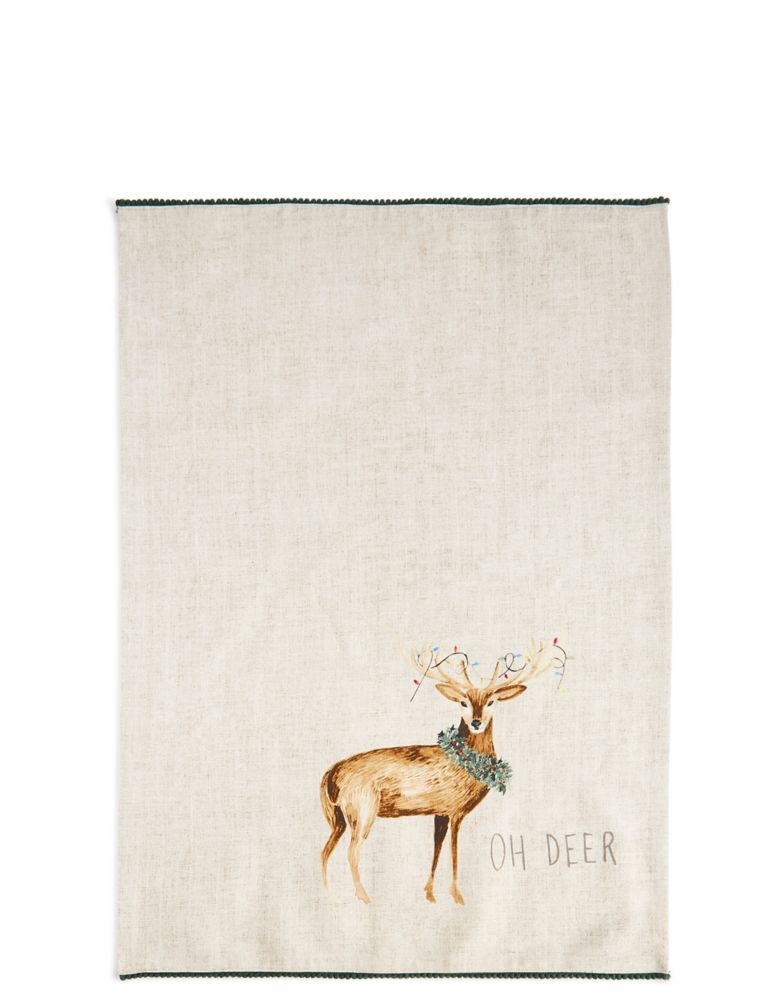 Set of 2 Deer Print Tea Towels 3 of 4
