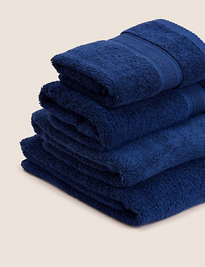 Set of 2 Super Soft Pure Cotton Towels Image 2 of 4