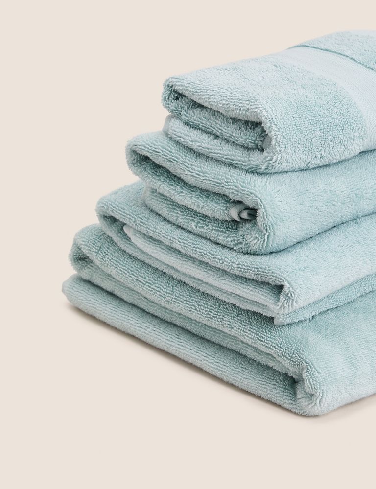Set of 2 Super Soft Pure Cotton Towels 2 of 4