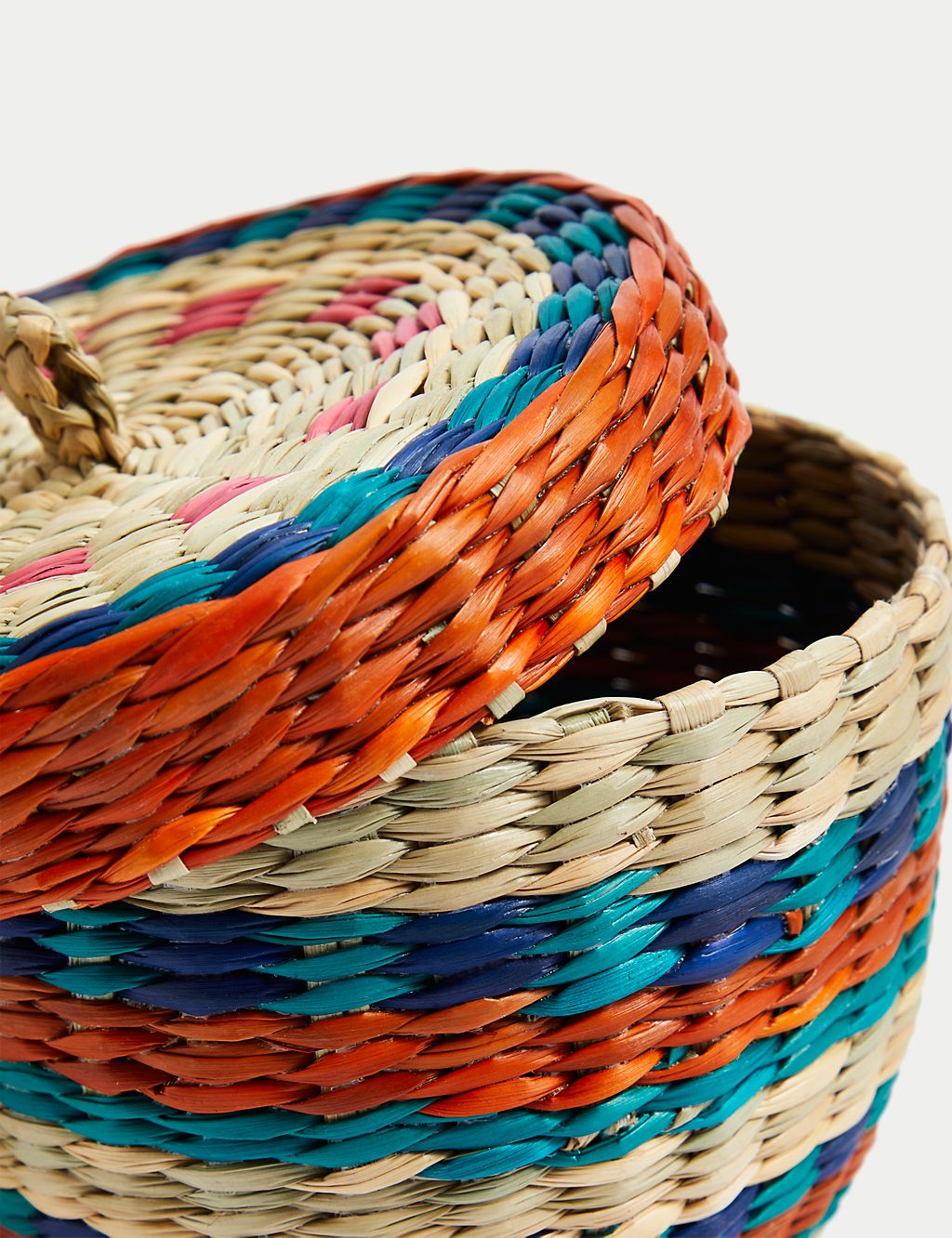 Set of 2 Woven Trinket Boxes 4 of 4
