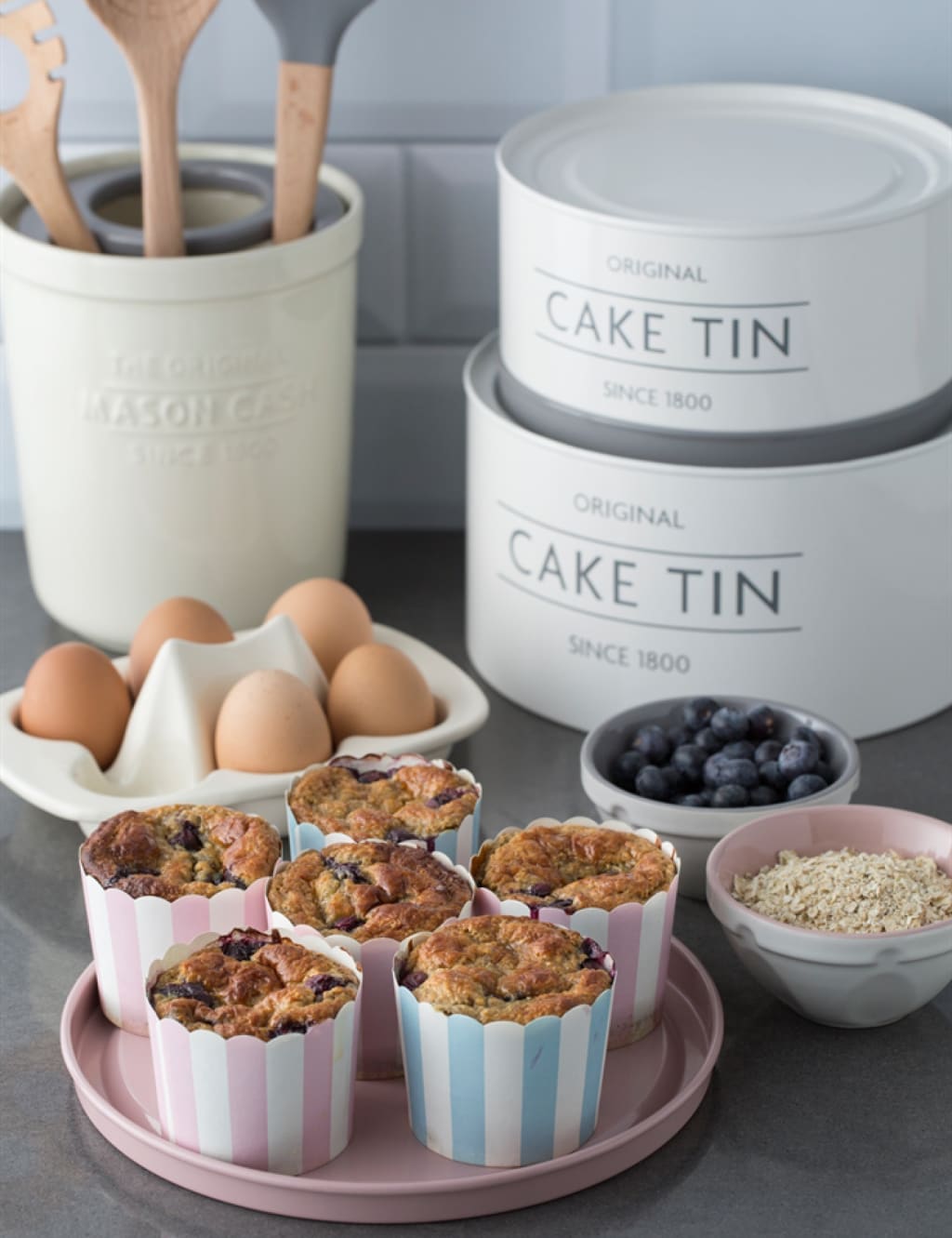 Set of 3 Cake Tins 6 of 6