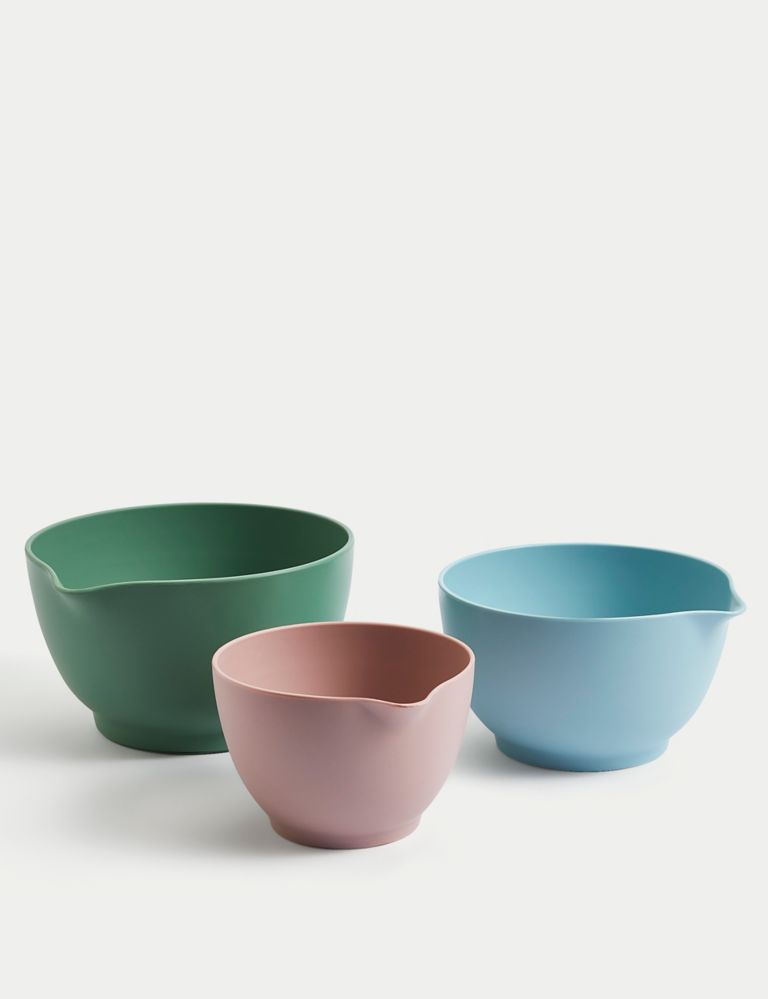 Set of 3 Stackable Mixing Bowls 3 of 4