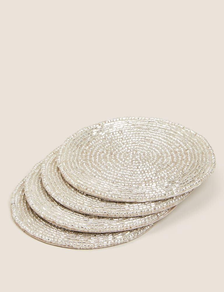 Round silver coasters discount