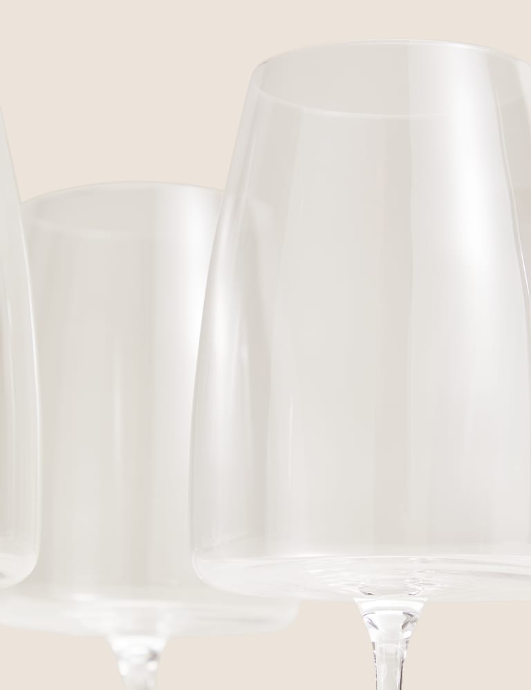 Set of 4 Contemporary Red Wine Glasses M&S Collection M&S