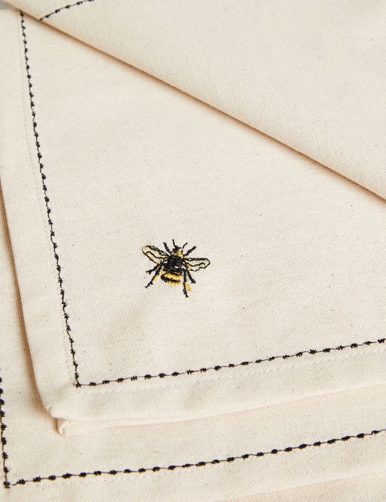 Set of 4 Embroidered Bee Cotton Napkins 3 of 5