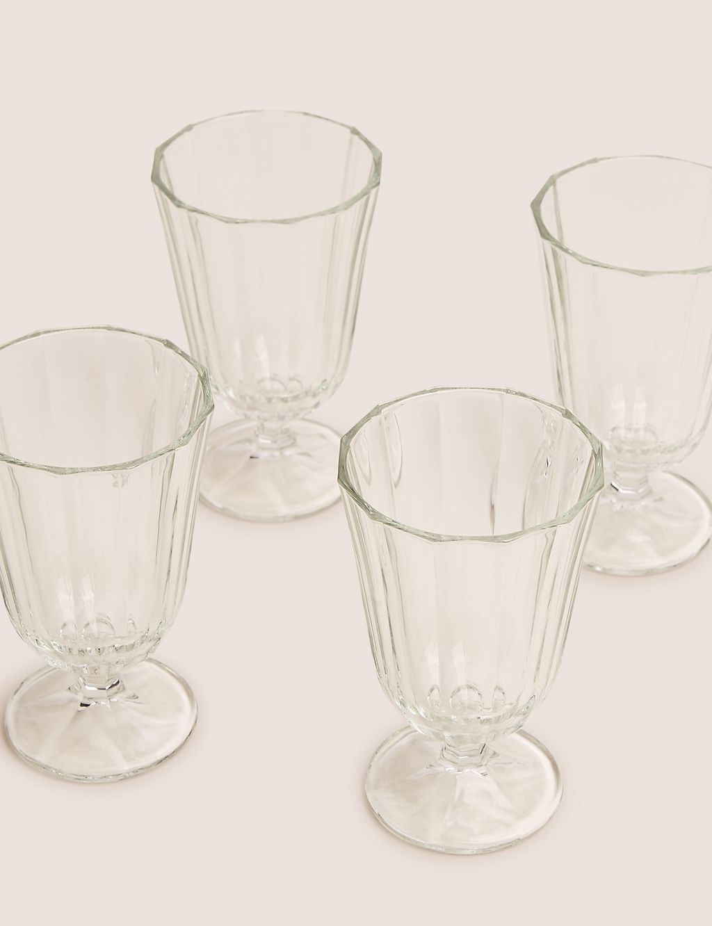 Set of 4 Faceted Short Stem Wine Glasses 1 of 3